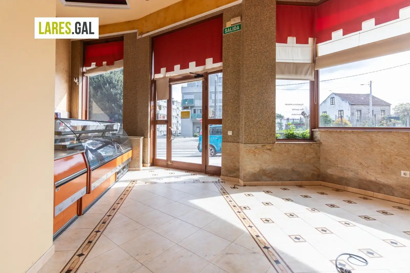 Commercial properties for sale in Cangas   with Air Conditioner