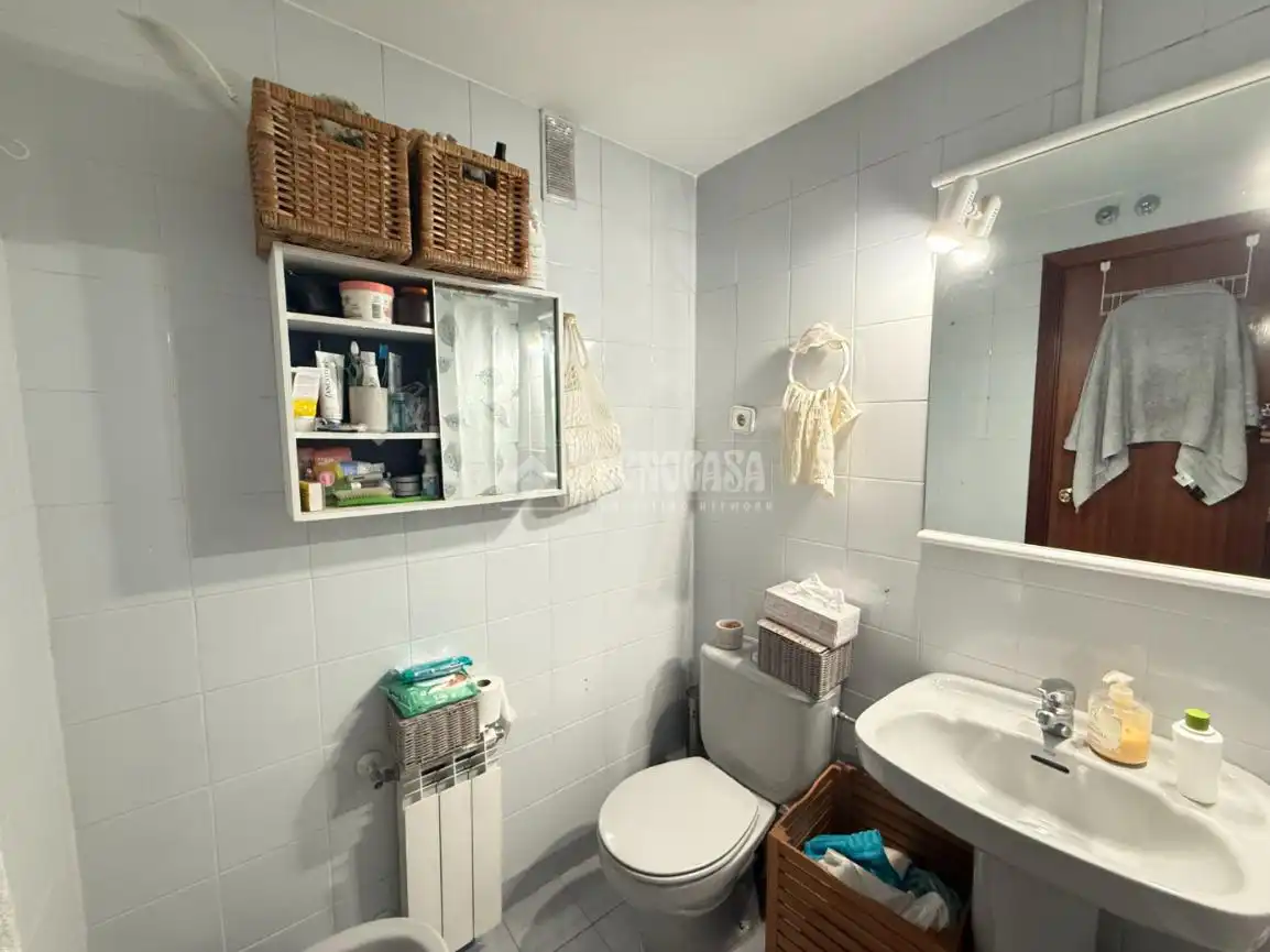 Baño de Piso en venta en Madrid con Aire acondicionado y Calefacción