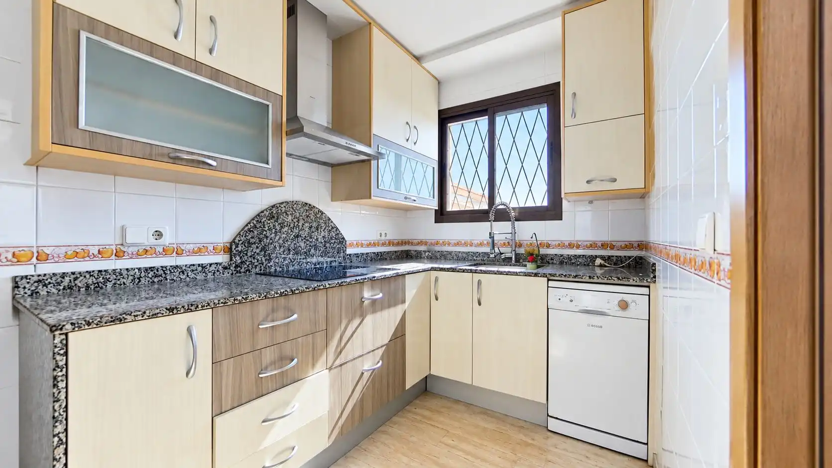 Casa aparellada en venda a Marítima Nord, imagen 20