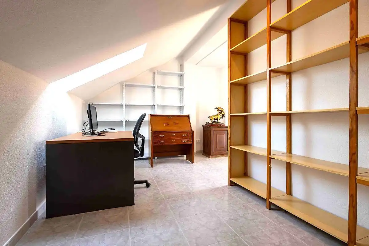 Maisonette zur Miete in Murcia mit Klimaanlage, Heizung und Terrasse