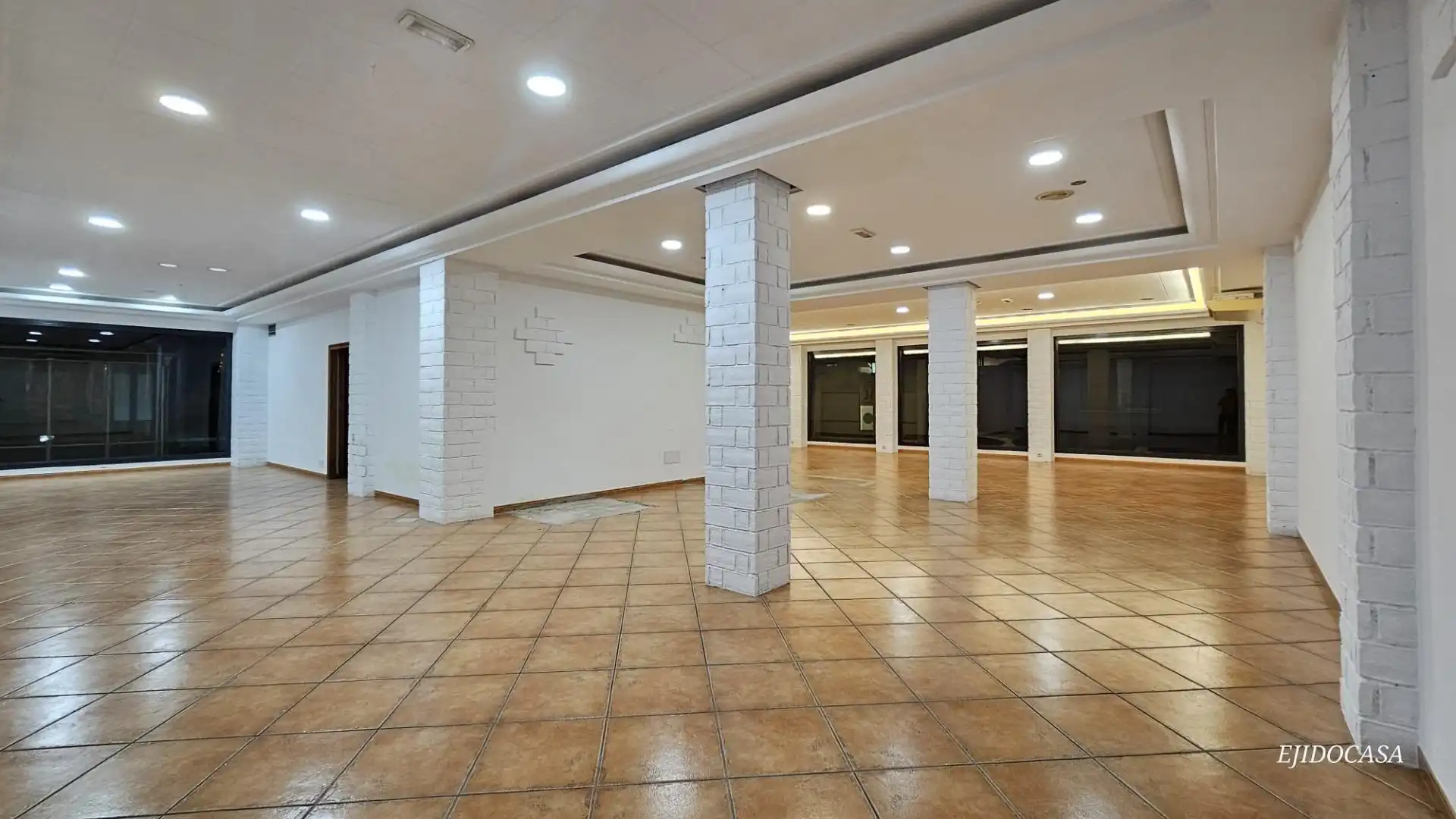 Local comercial en venda a El Ejido Ciudad, imagen 7