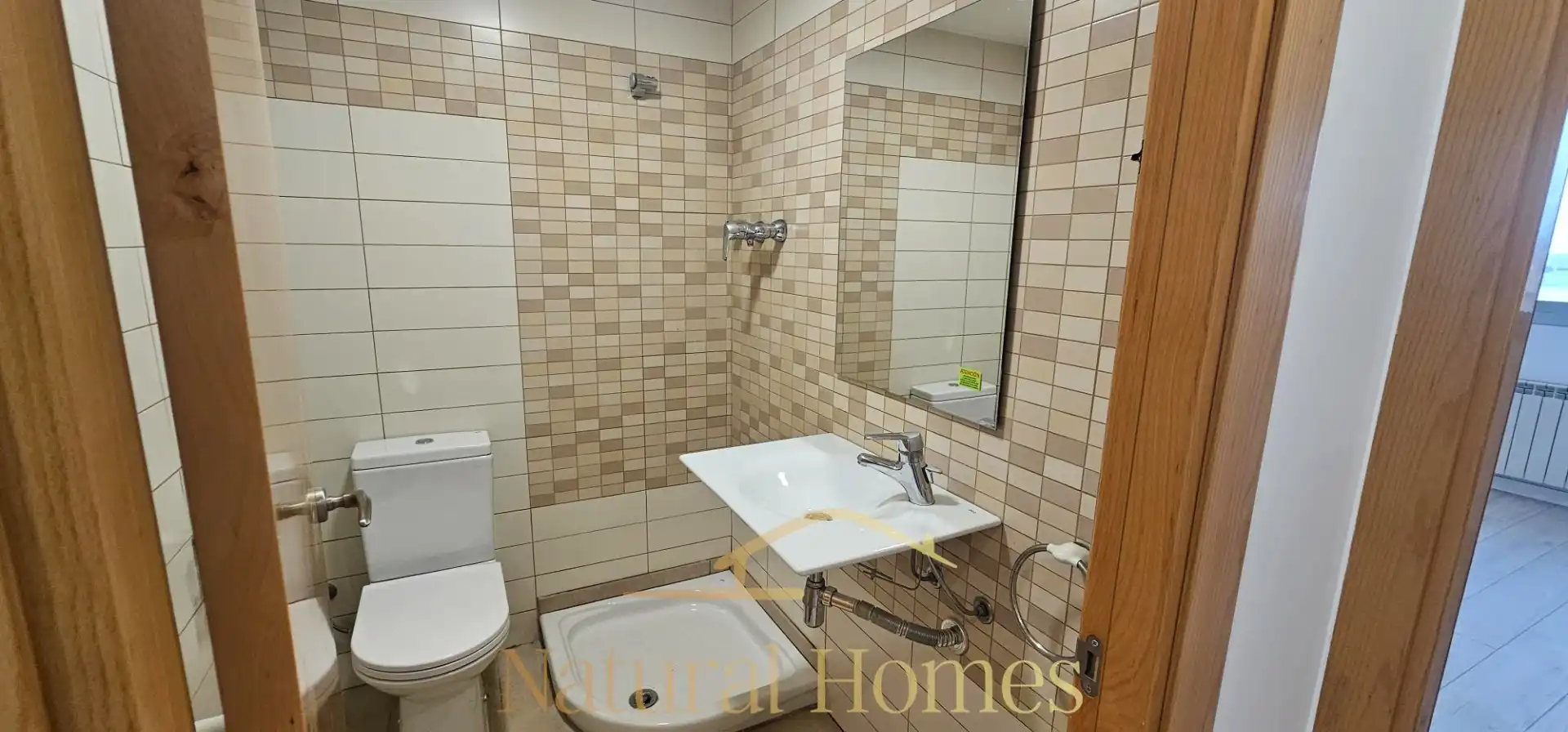 Baño de Ático en venta en Santa Eugènia de Berga con Calefacción, Parquet y Terraza