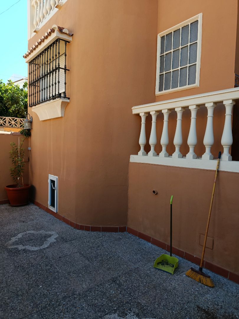 Exterior view of House or chalet for sale in Málaga Capital  with Air Conditioner, Terrace and Storage room