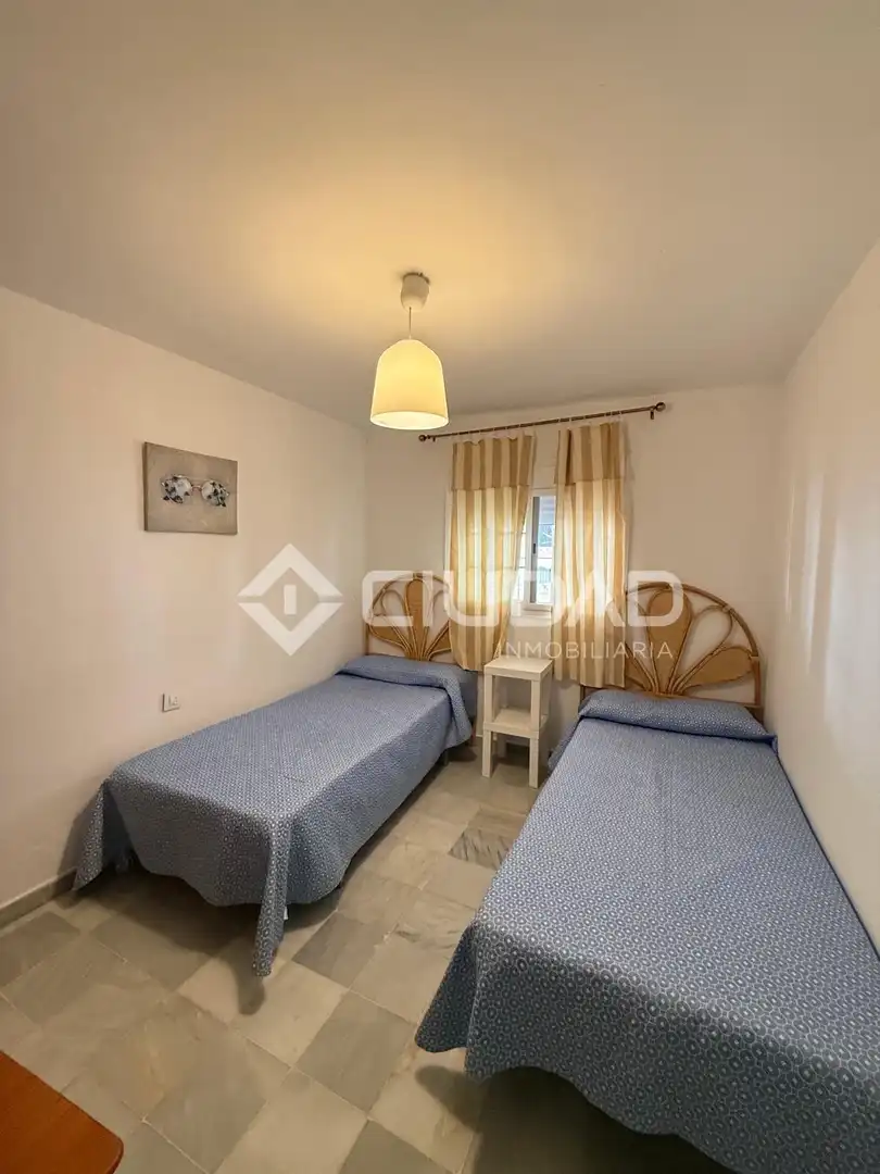 Bedroom of Ground floor for sale in Chipiona