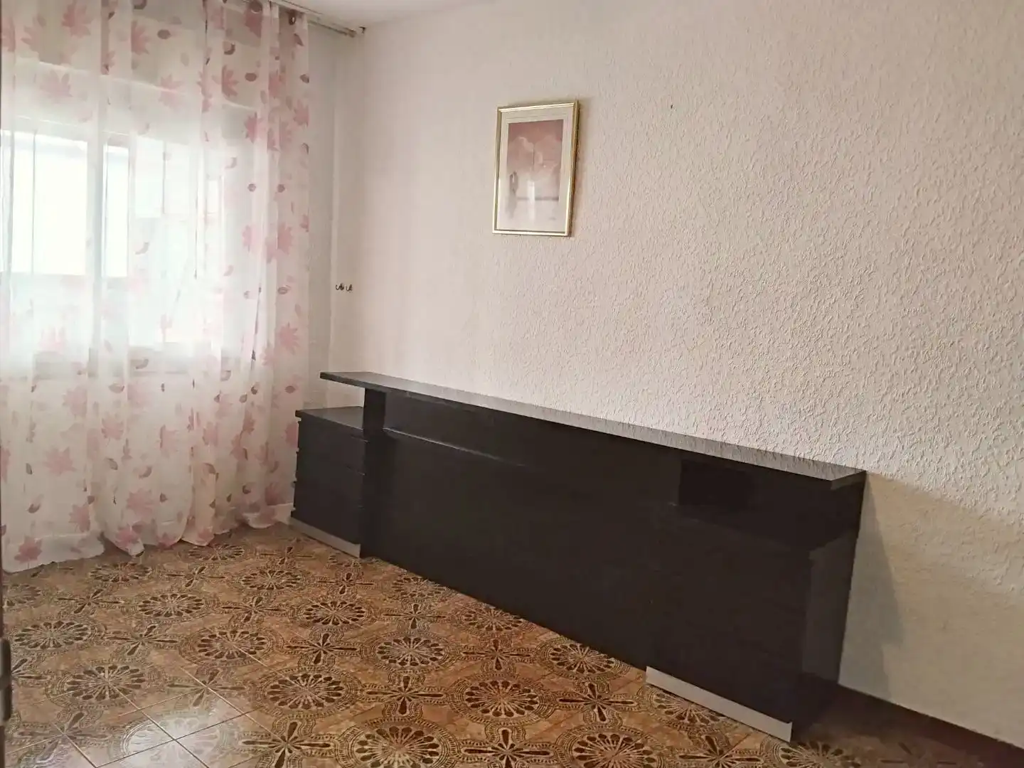 Sala d'estar de Pis en venda en L'Hospitalet de Llobregat amb Balcó