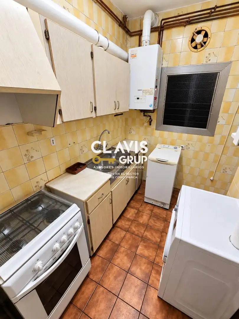 Cocina de Piso en venta en Nou Barris