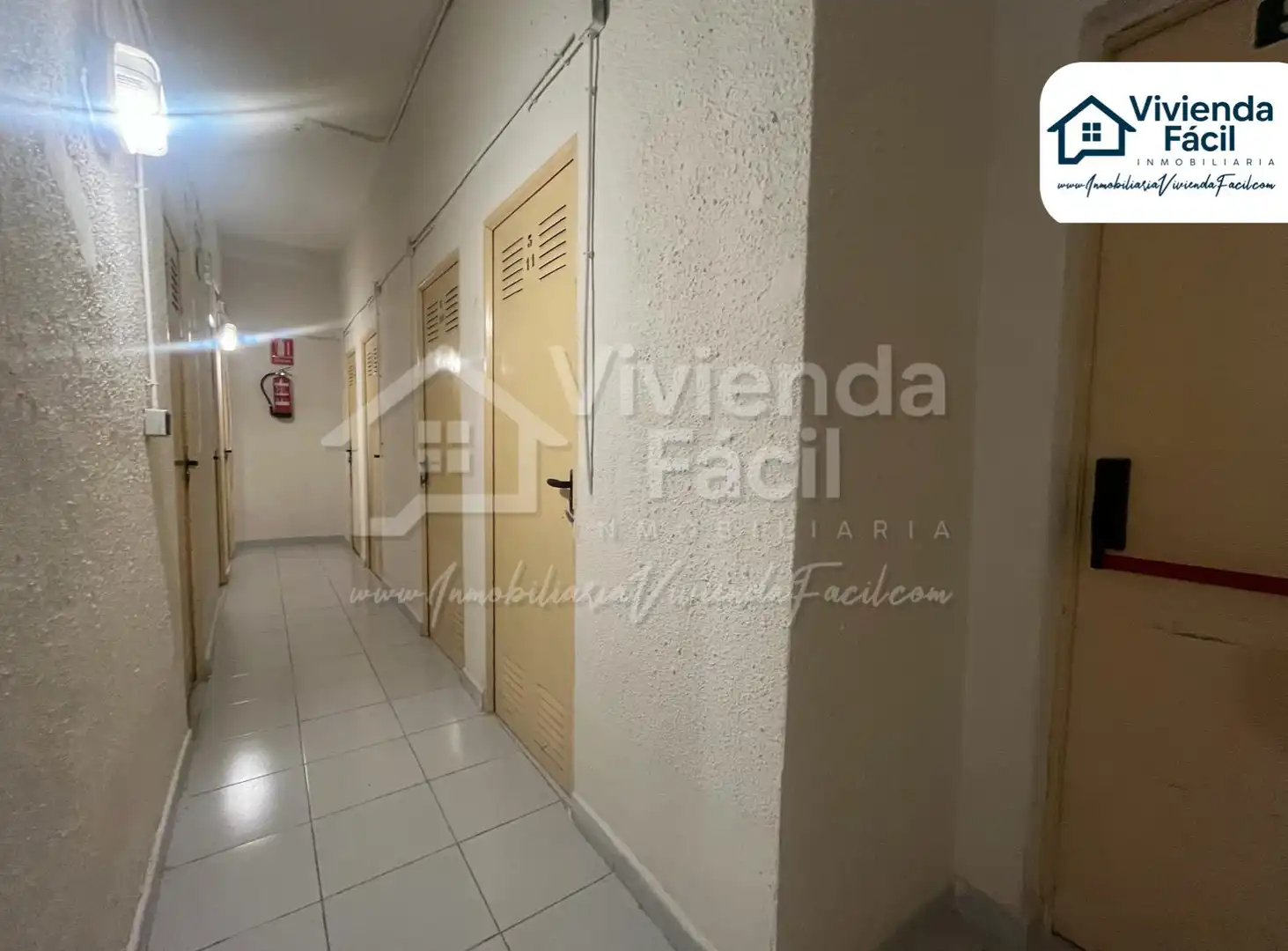 Flat for sale in Calle de María Tubau, Las Tablas