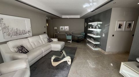 Foto 2 de Apartament en venda a Nueva Alcántara, Marbella