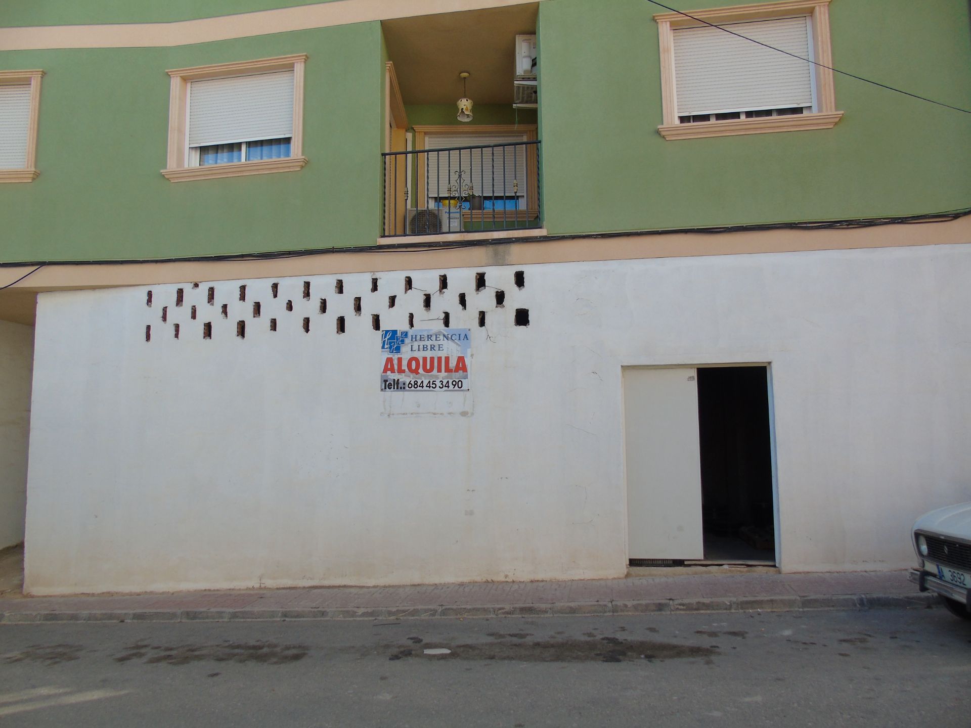 Local de lloguer a Calle Navarro, 5