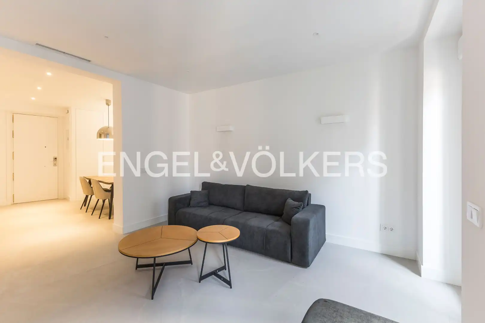 Sala de estar de Piso de alquiler en Madrid con Aire acondicionado, Calefacción y Amueblado