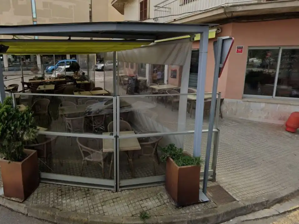 Gewerbefläche zum Verkauf in PASSEIG ANTONI MAURA 102, imagen 3