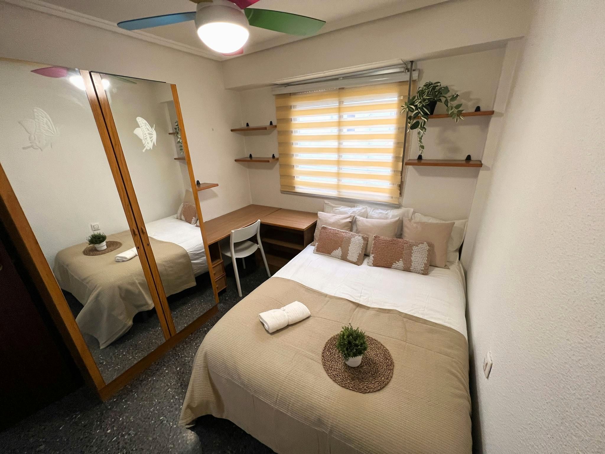 Flat to share in N/A, Benimàmet