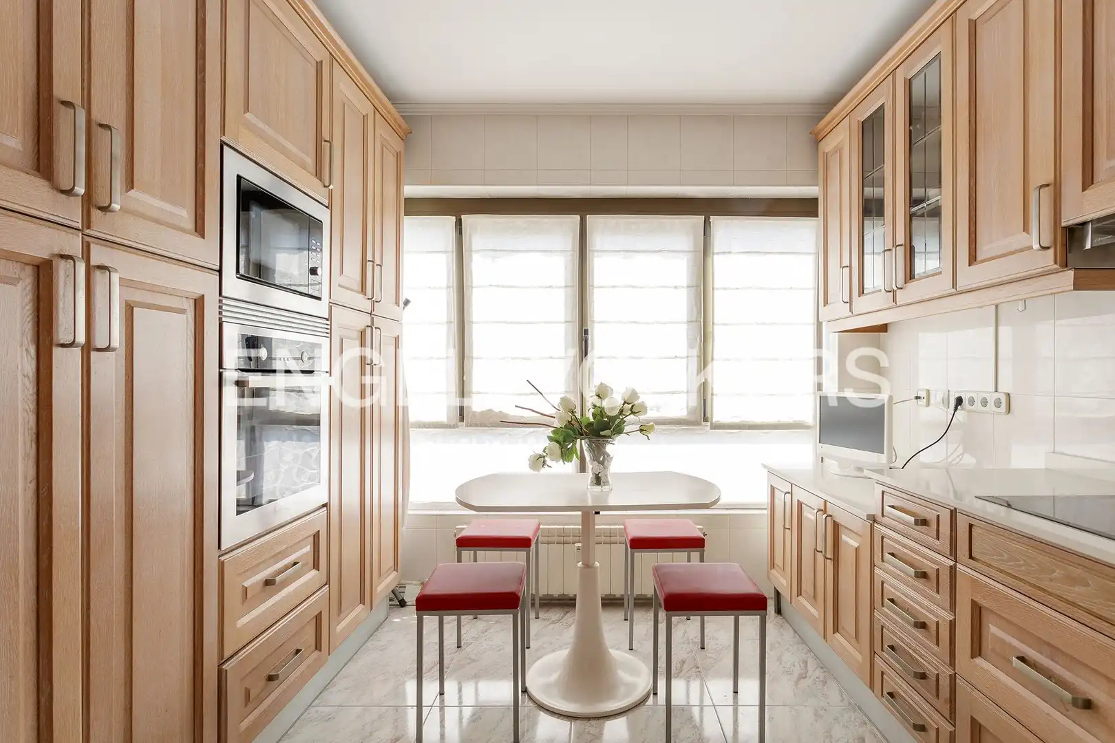 Cocina de Piso en venta en Getxo  con Calefacción y Trastero