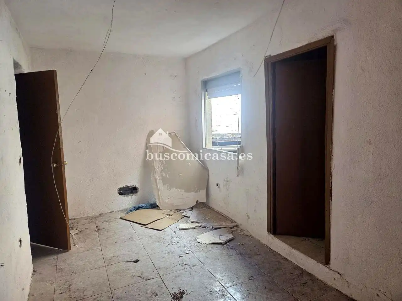 Casa adosada en venda en Jaén amb Traster