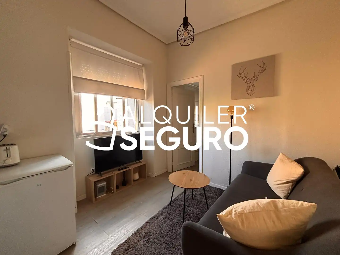 Sala d'estar de Pis de lloguer en Majadahonda amb Calefacció i Moblat