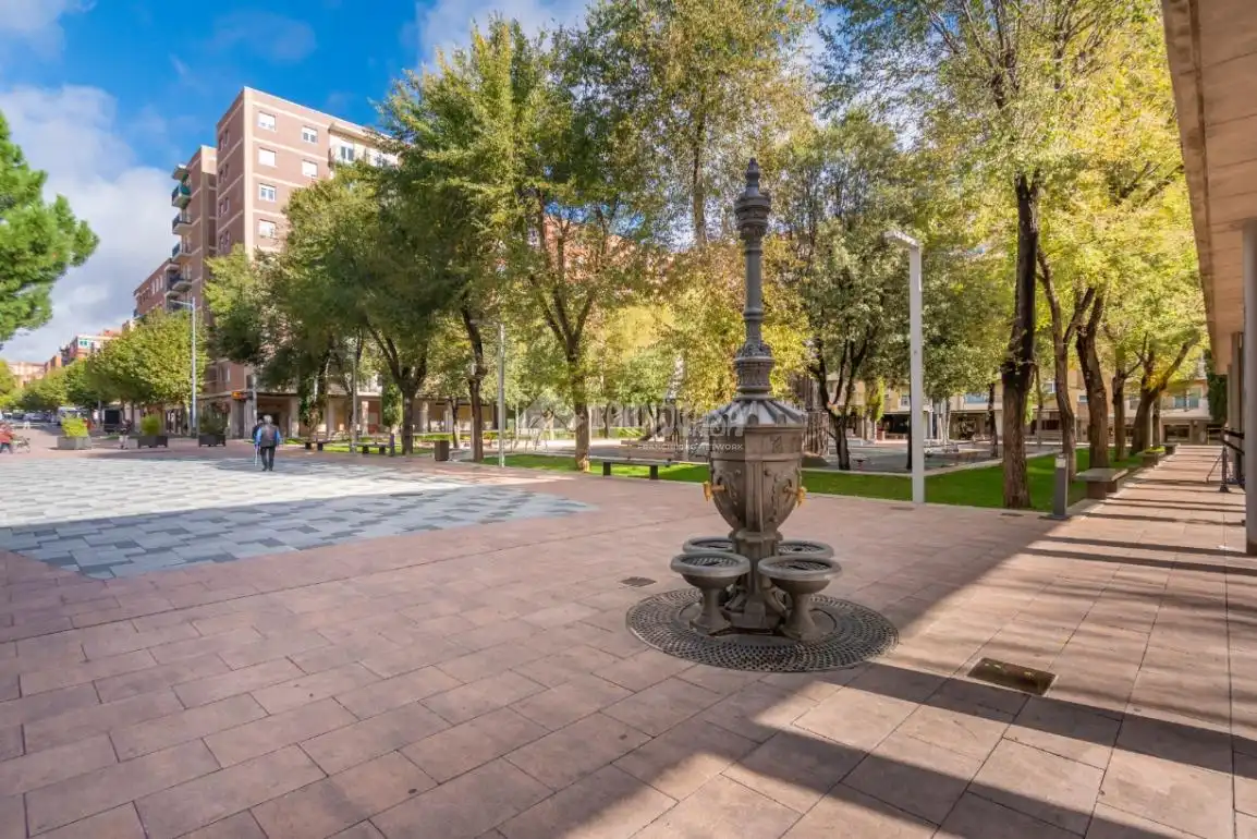 Vista exterior de Pis en venda en Salamanca amb Calefacció, Traster i Balcó