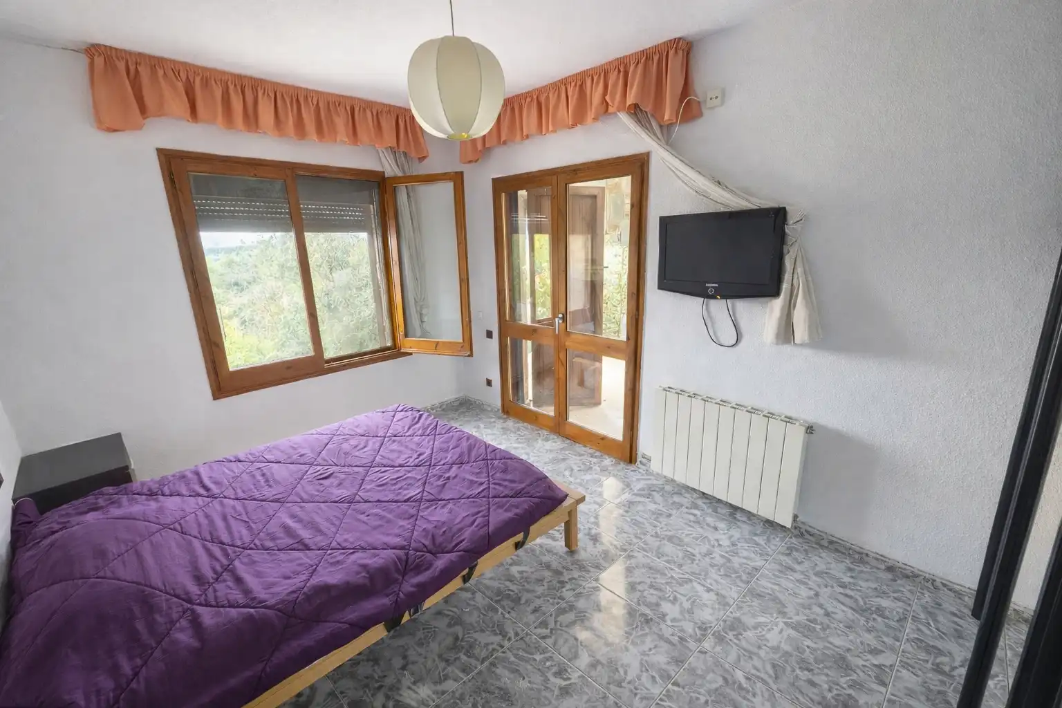 Dormitori de Casa o xalet en venda en Sant Salvador de Guardiola amb Aire condicionat, Calefacció i Jardí privat