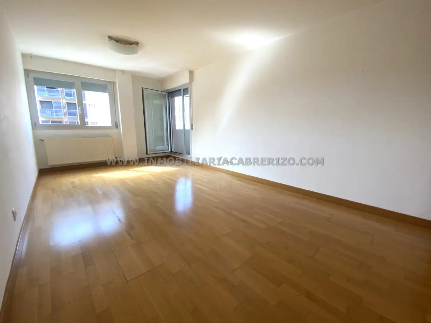 Sala d'estar de Pis en venda en Berrioplano / Berriobeiti amb Calefacció, Parquet i Terrassa