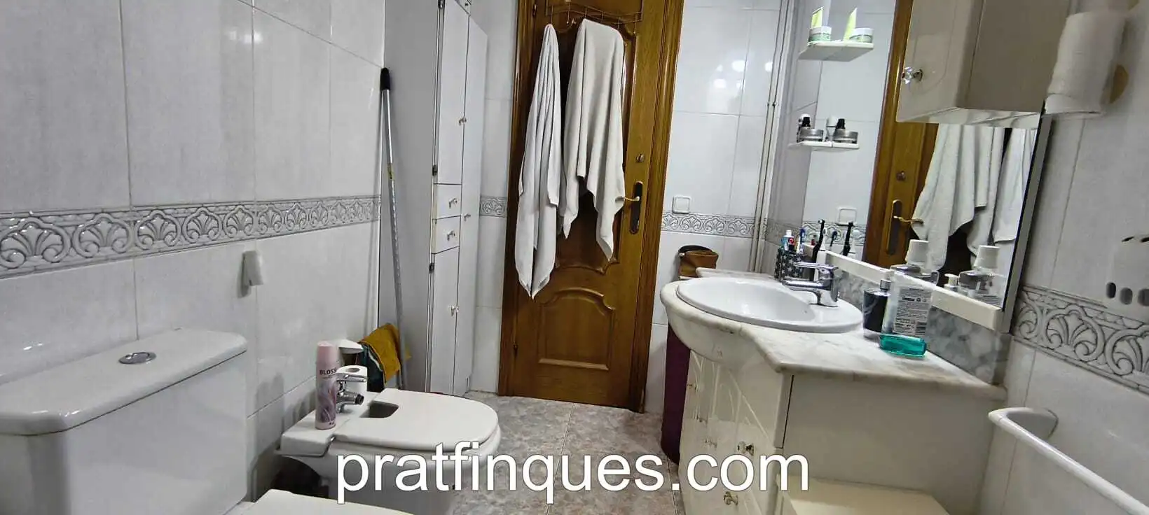 Flat for sale in El Prat de Llobregat, Barcelona