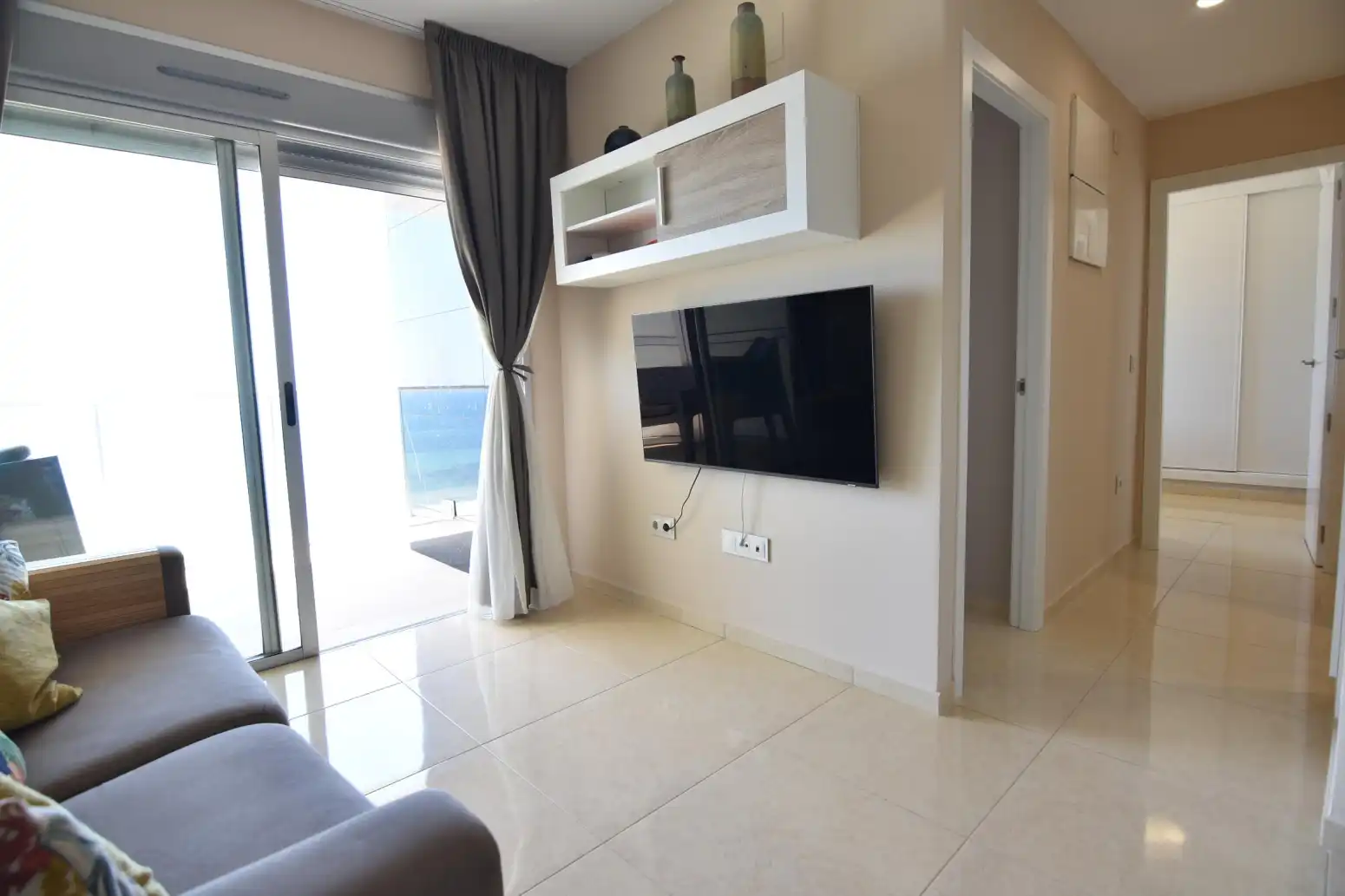 Living room of Flat for sale in Oropesa del Mar / Orpesa  with Air Conditioner, Heating and Private garden