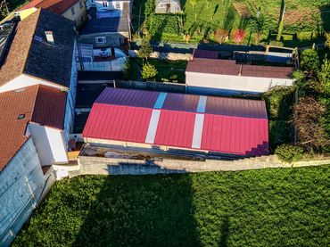 Industrial building for sale in Currás 102