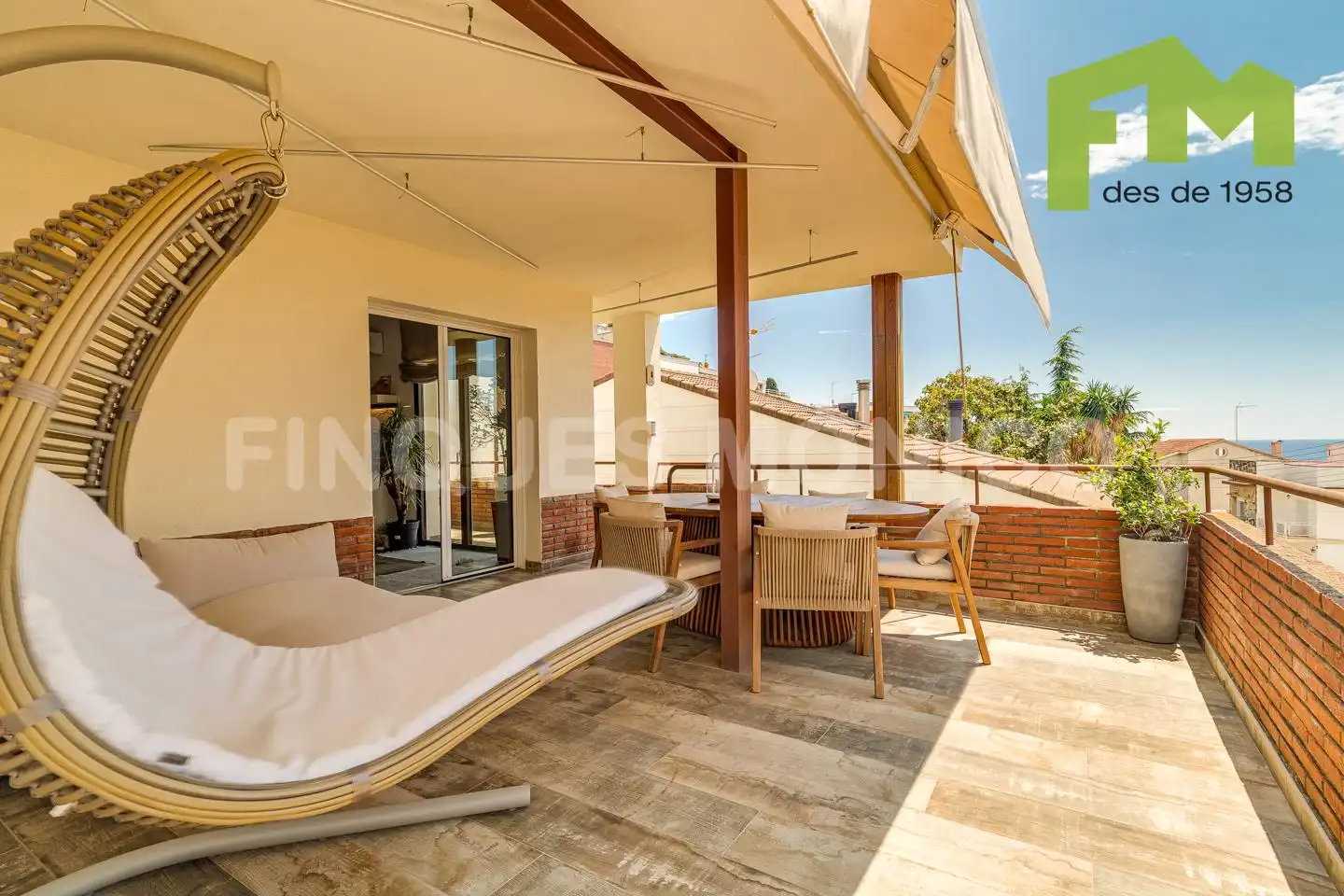 Terraza de Casa o chalet en venta en El Masnou con Aire acondicionado, Calefacción y Jardín privado