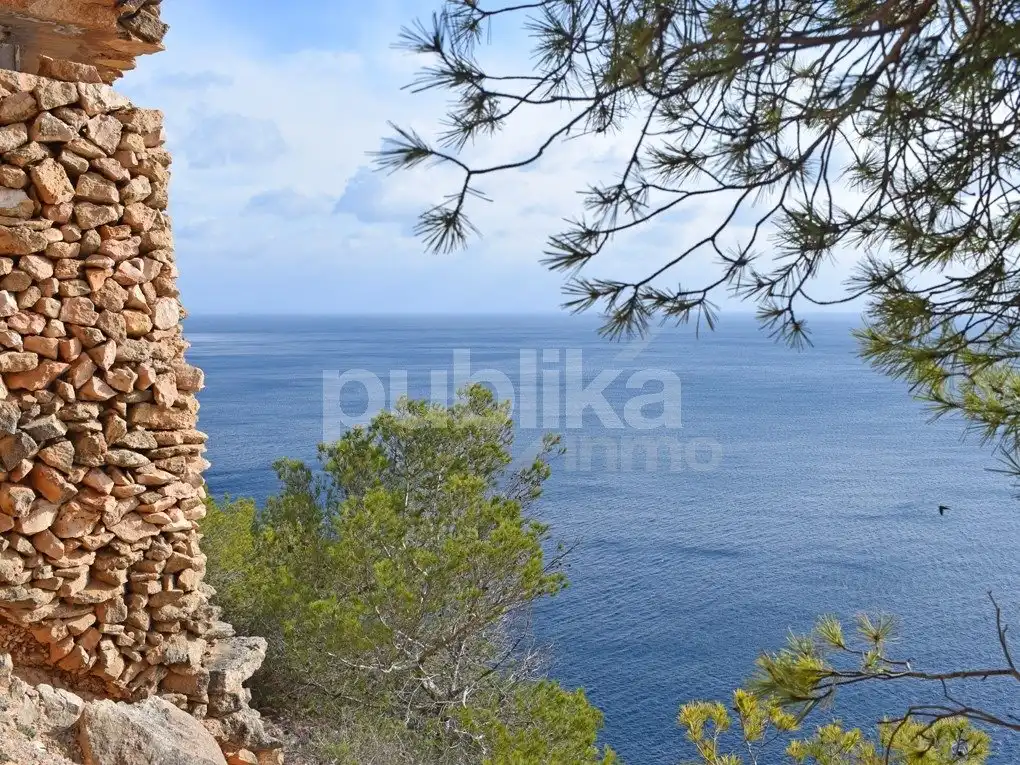 Finca rústica en venta en Carretera 39°21'47.0\"N 2°47'26.8\"E, Cala Pi - Vallgornera