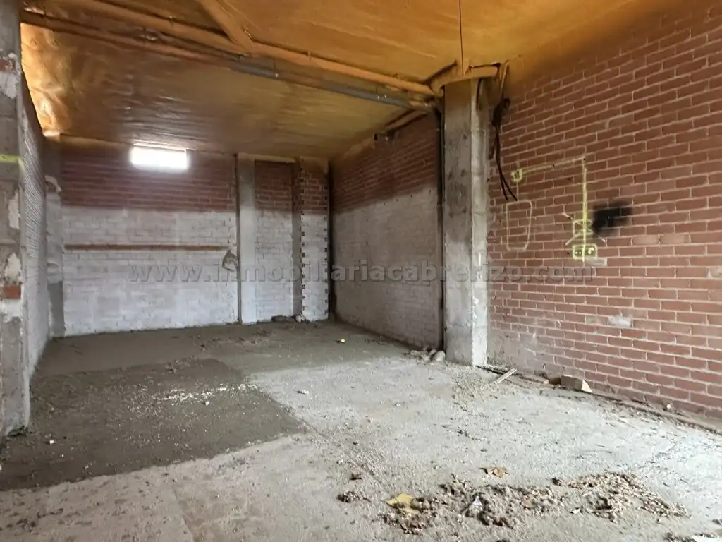 Local en venta en  Logroño