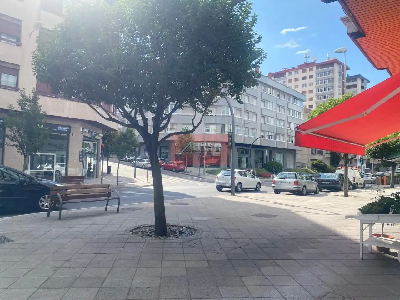 Außenansicht von Geschaftsraum zur Miete in Ourense Capital  mit Klimaanlage und Möbliert