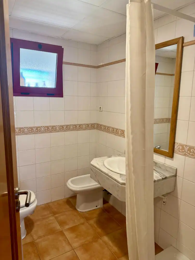 Piso de alquiler en Martín Carpena - Torre del Río