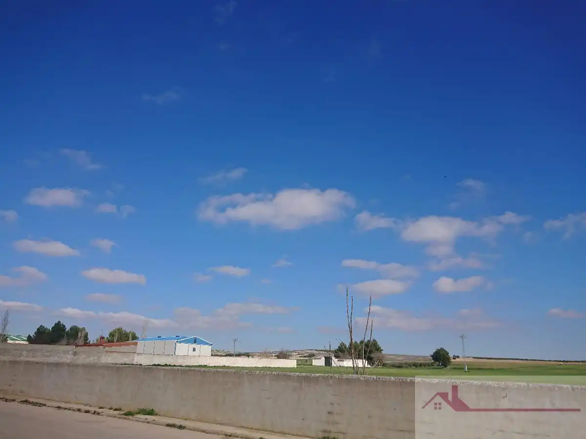 Residential zum Verkauf in ORIENTE, Santa María del Campo Rus