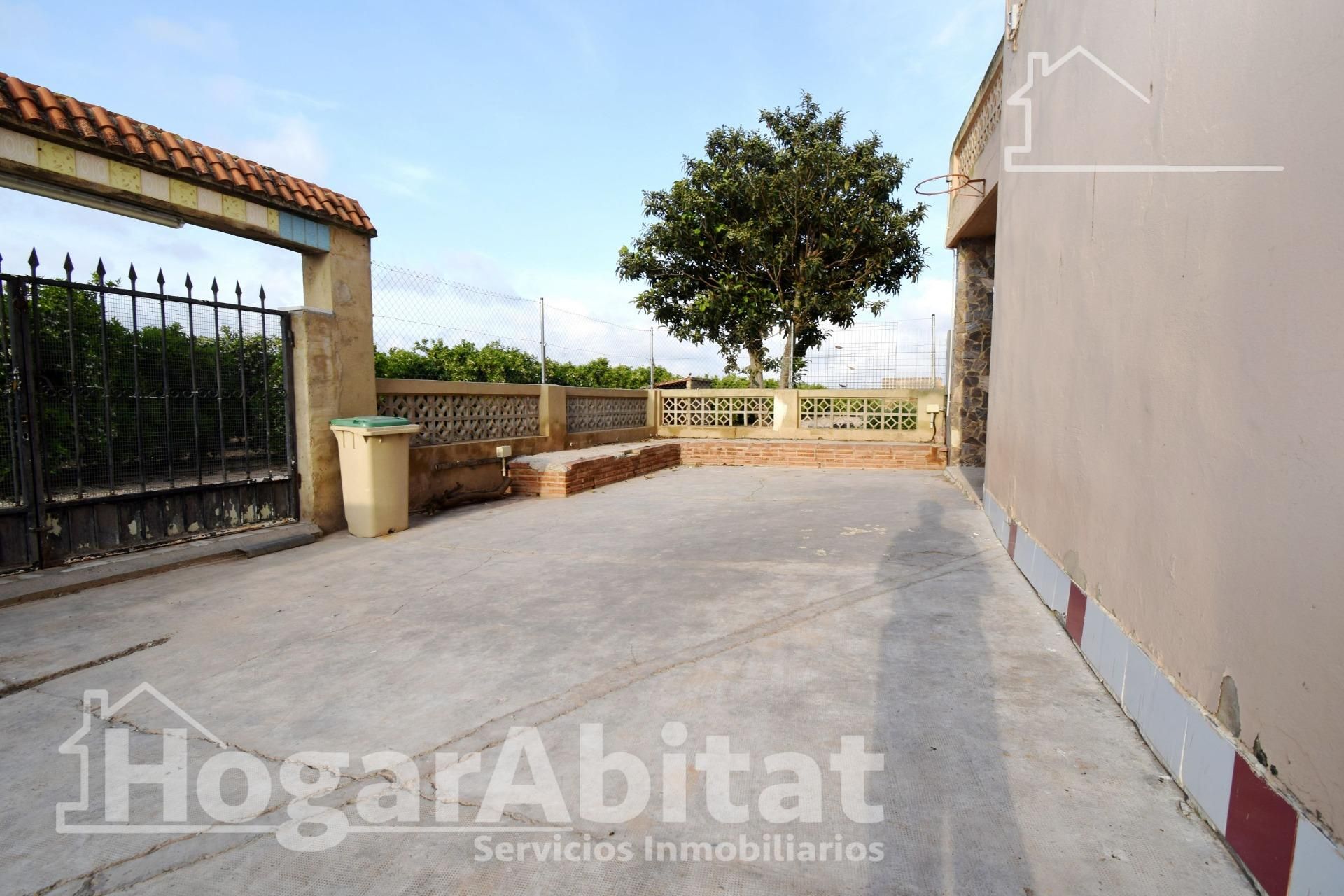 Terrassa de Casa o xalet en venda en Chiva amb Aire condicionat, Calefacció i Jardí privat