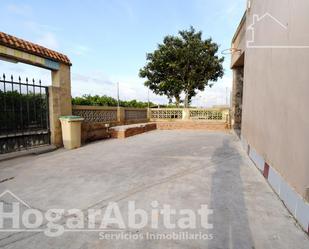 Terrassa de Casa o xalet en venda en Chiva amb Aire condicionat, Calefacció i Jardí privat