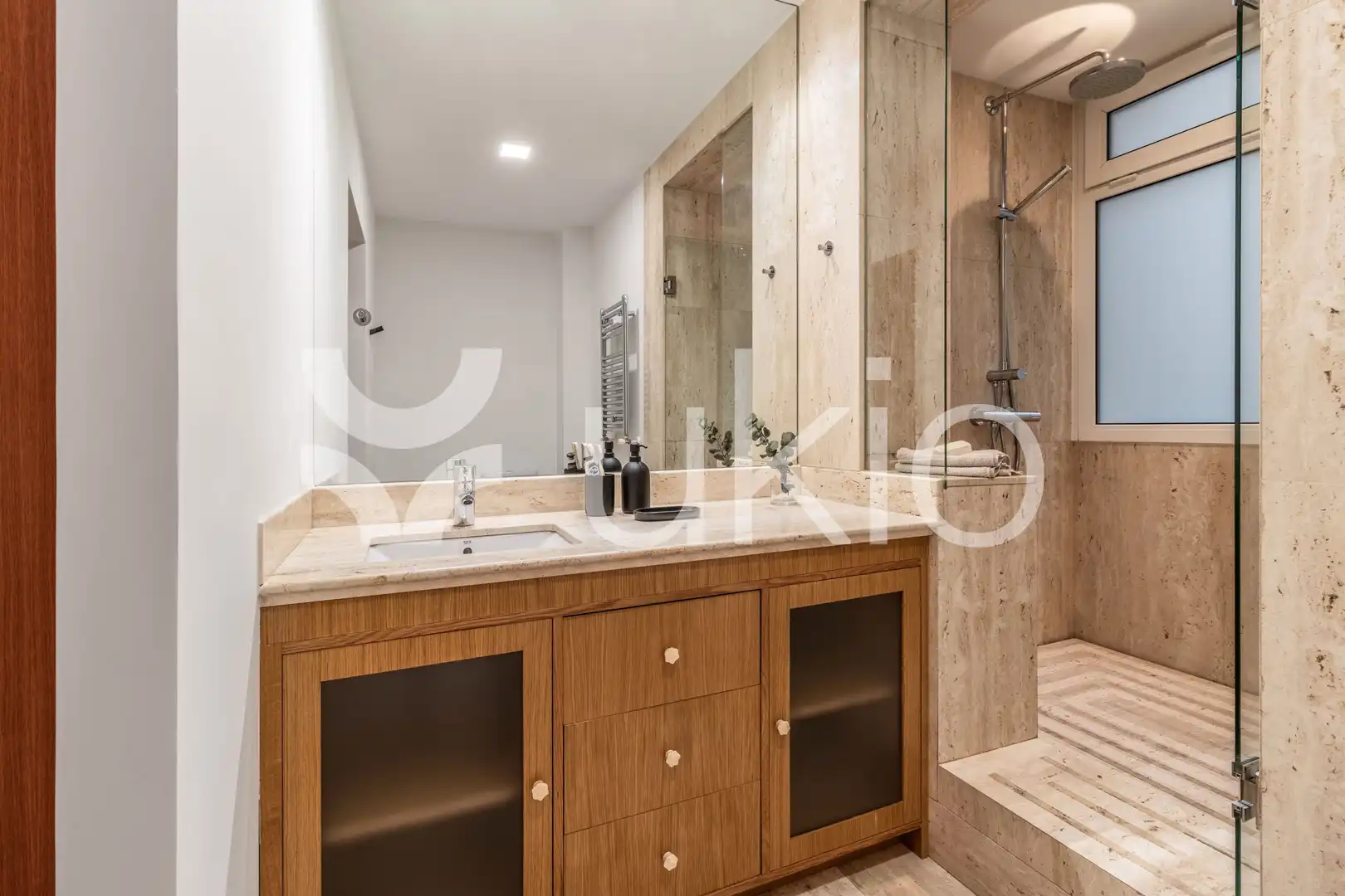 Apartament amb ascensor de lloguer a Calle de Fernán González, imagen 14