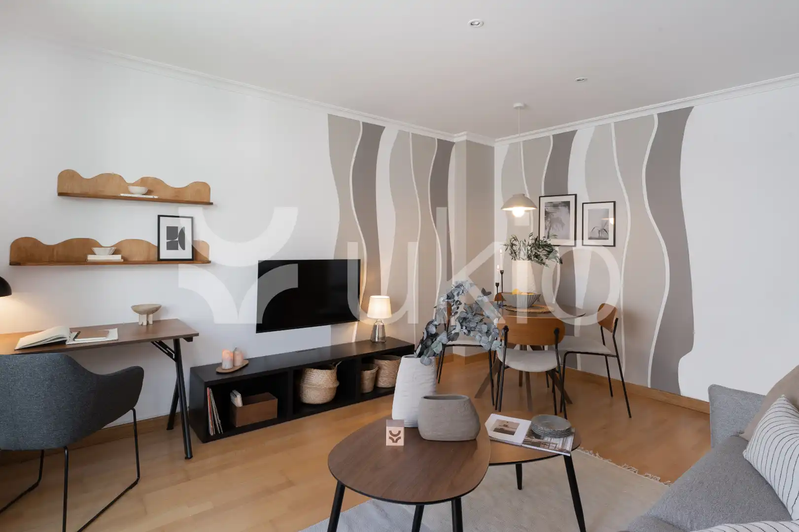 Sala d'estar de Apartament de lloguer en Madrid amb Aire condicionat, Calefacció i Moblat