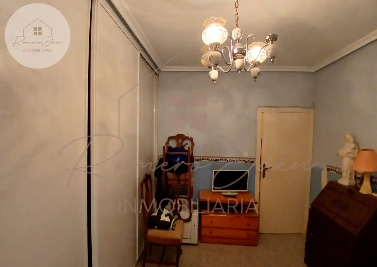 Bedroom of Flat for sale in Jaén  with Air Conditioner and Furnished