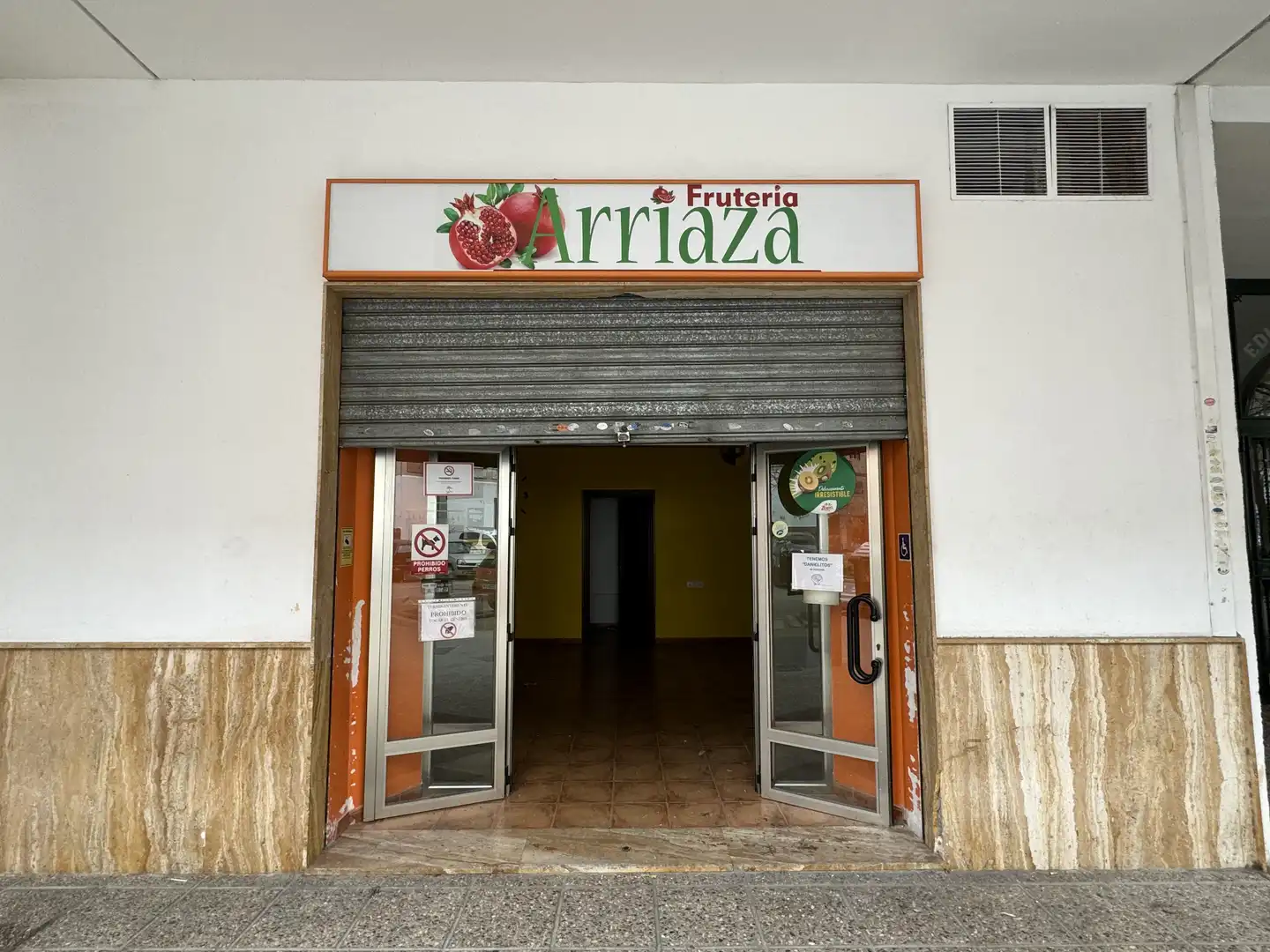 Geschaftsraum zur Miete in Joaquina Eguaras