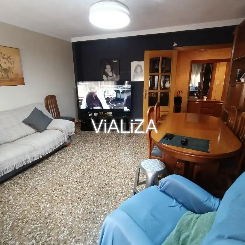 Piso con terraza en venta en Carrer Nord, imagen 2