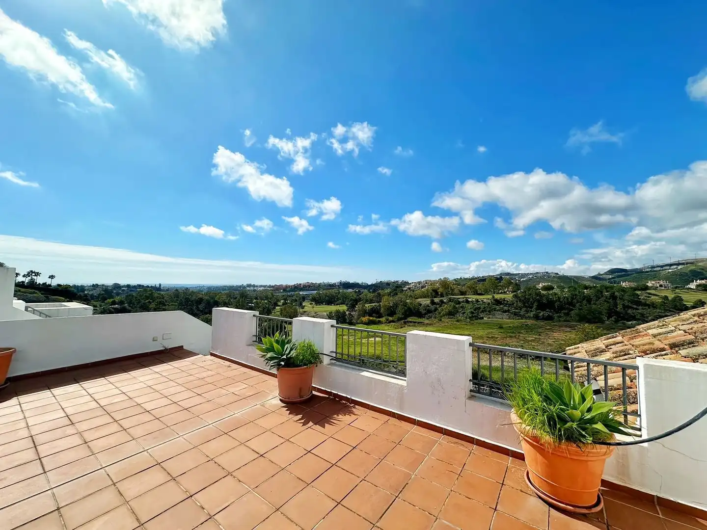 Terrace of Attic for sale in Benahavís  with Air Conditioner, Terrace and Furnished