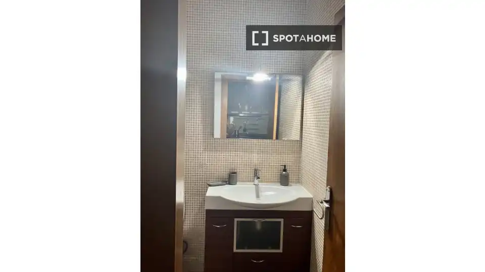 Flat with terrace to rent in Sants - Montjuïc, imagen 9