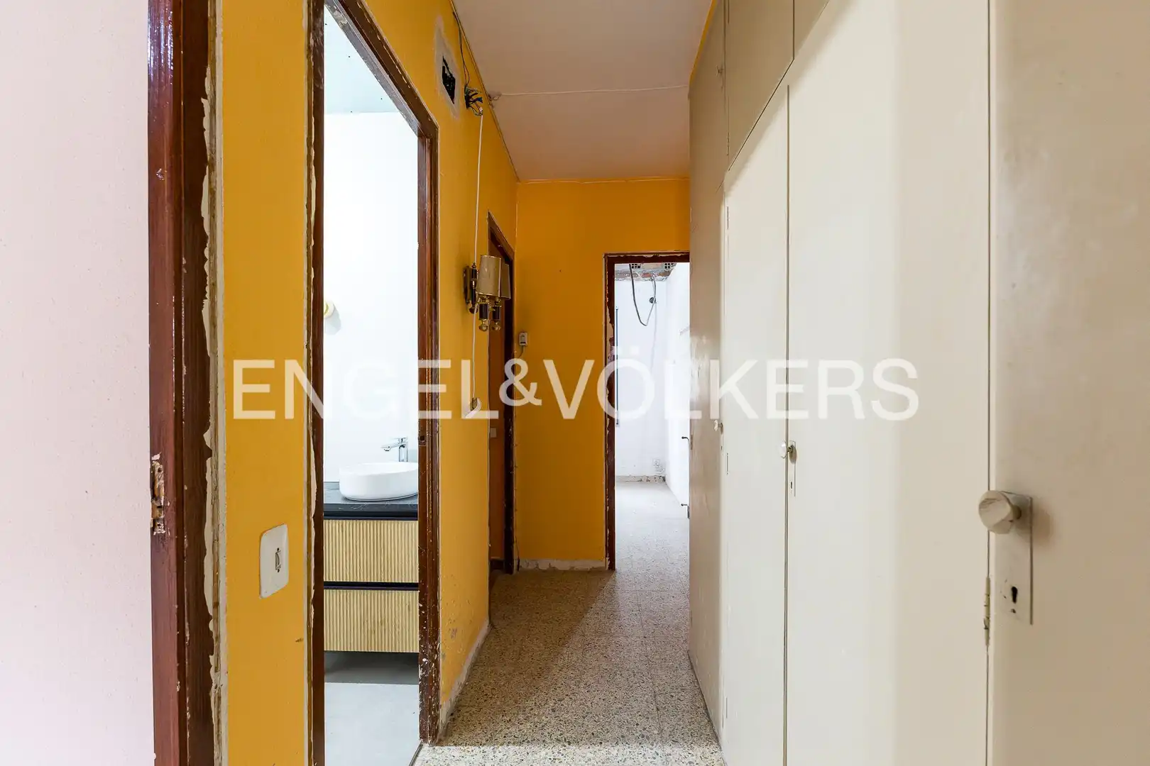 Houses for sale in Sant Vicenç Dels Horts  with Heating and Private garden
