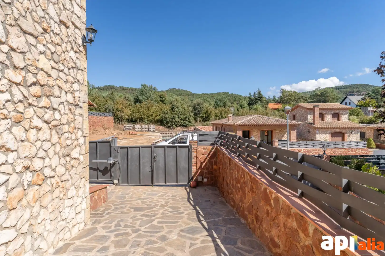 Vista exterior de Casa o chalet en venta en Prades con Calefacción, Jardín privado y Terraza