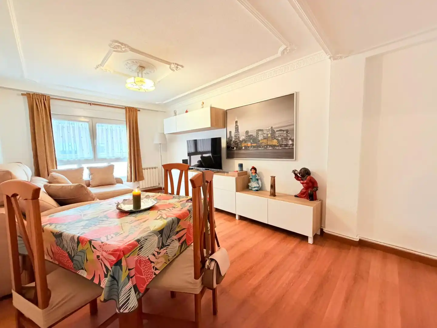 Living room of Flat for sale in Corvera de Asturias  with Heating and Furnished