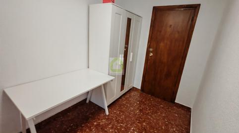 Photo 4 of Flat to share in Santa Clotilde, Camino de Ronda, Granada