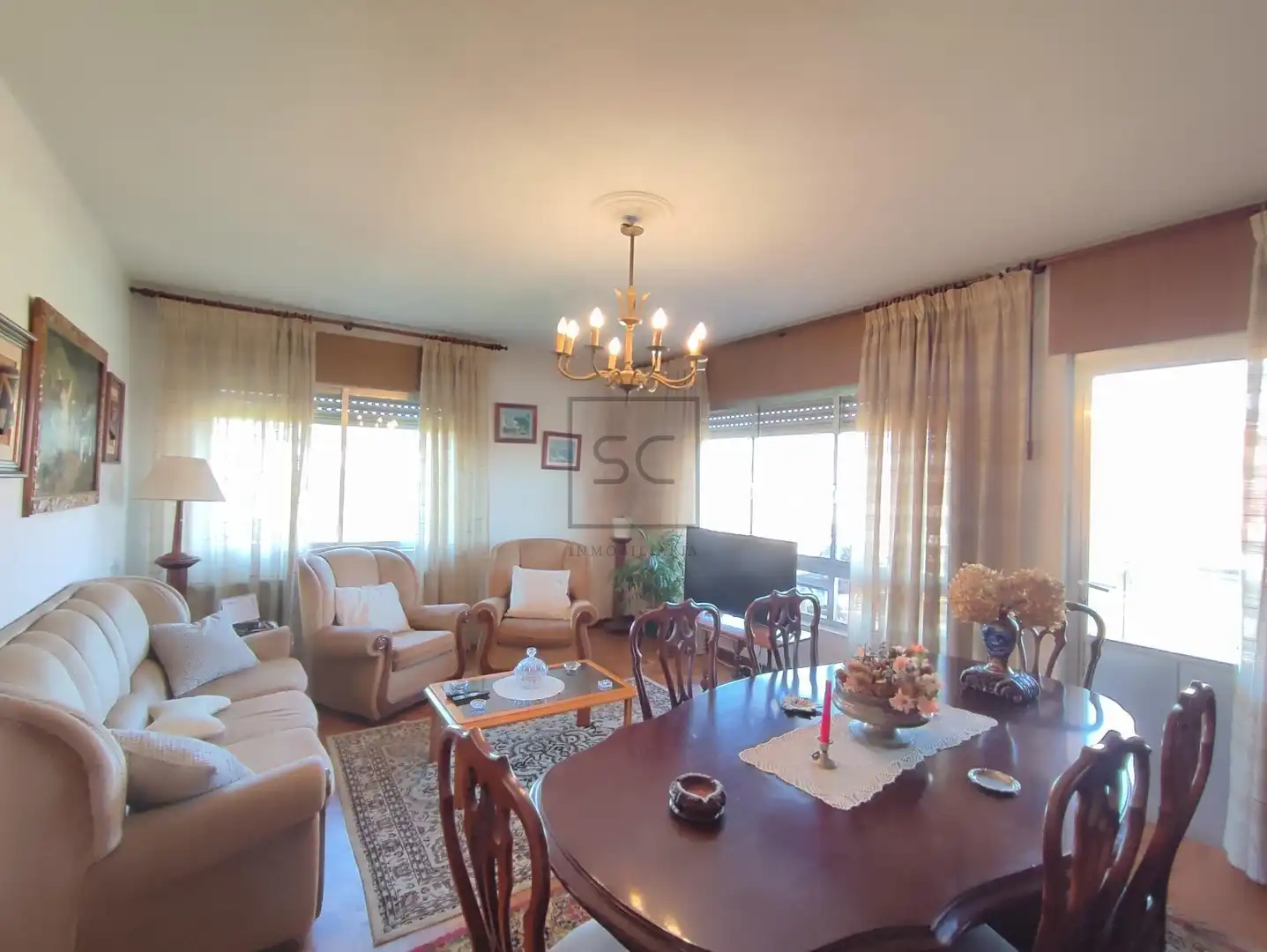 Sala d'estar de Casa o xalet en venda en Ares amb Parquet, Traster i Balcó