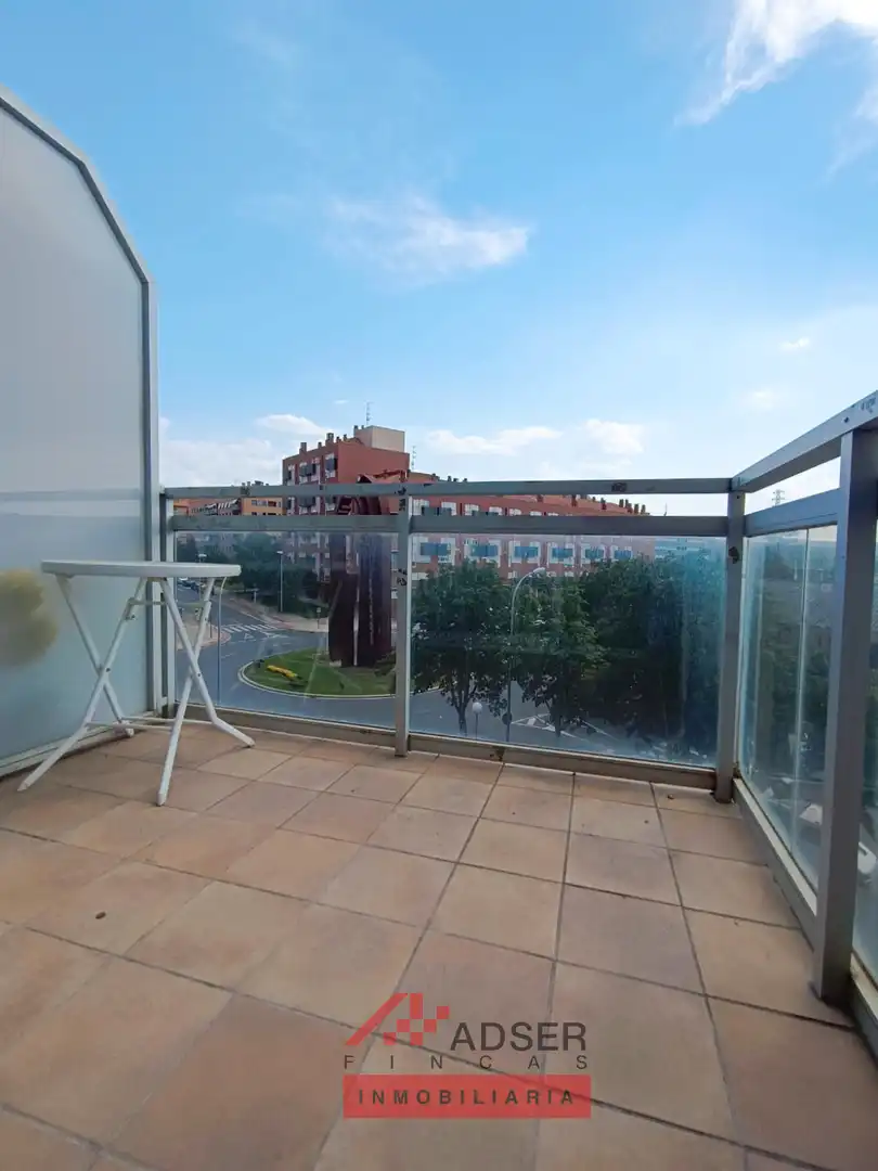 Terrace of Flat for rent in  Logroño  with Heating, Private garden and Parquet flooring