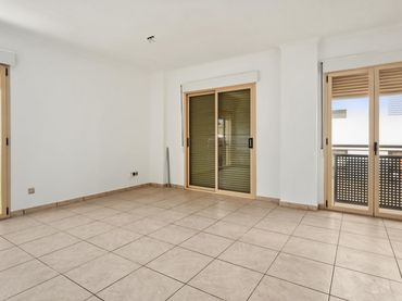 Piso con piscina en venta en Centro