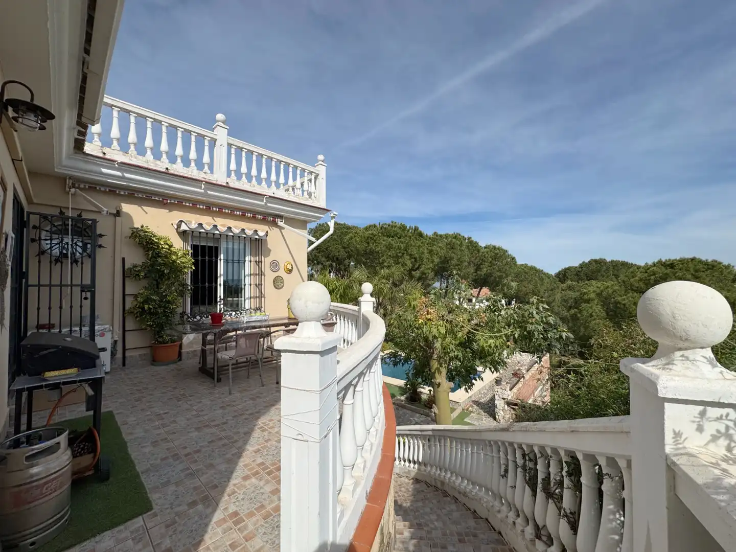 Terrassa de Casa o xalet en venda en Alhaurín de la Torre amb Aire condicionat, Calefacció i Jardí privat