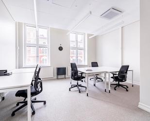 Office to rent in  Valencia Capital  with Air Conditioner