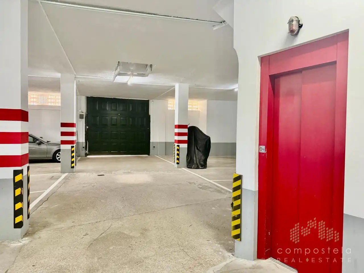 Pis amb ascensor en venda a Rúa Loureiro, imagen 28